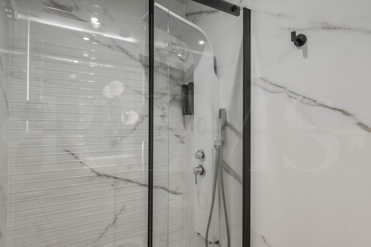 Designed Minimalist Apartment - Malaga Center By Rems Esterno foto
