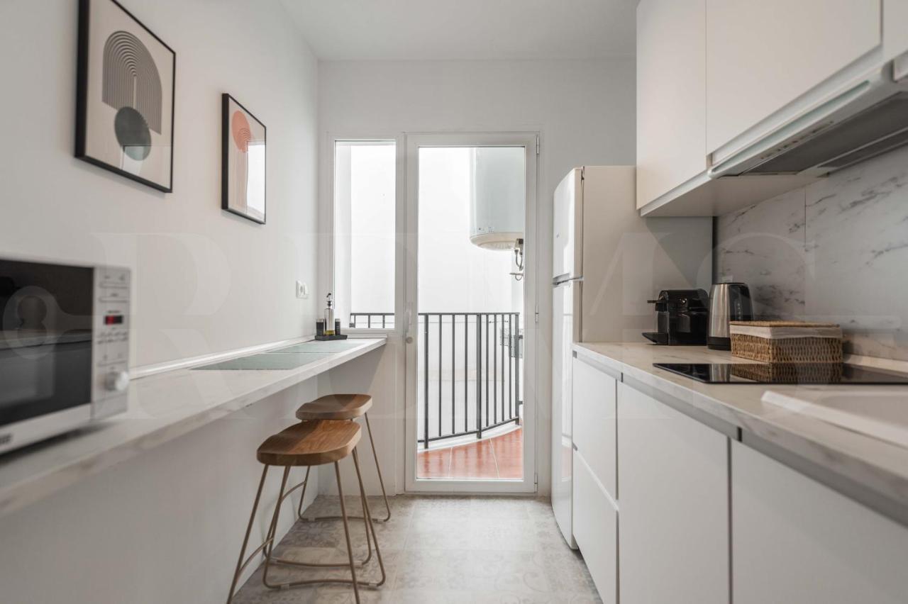 Designed Minimalist Apartment - Malaga Center By Rems Esterno foto
